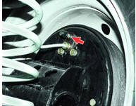 Клапан выпуска воздуха тормозного механизма заднего колеса